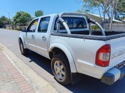 
										2005 Isuzu KB300 LX Double cab full									