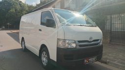 2010 Toyota Quantum Panel Van 2.7